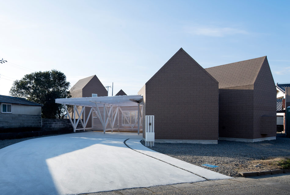 container design house of awa-cho