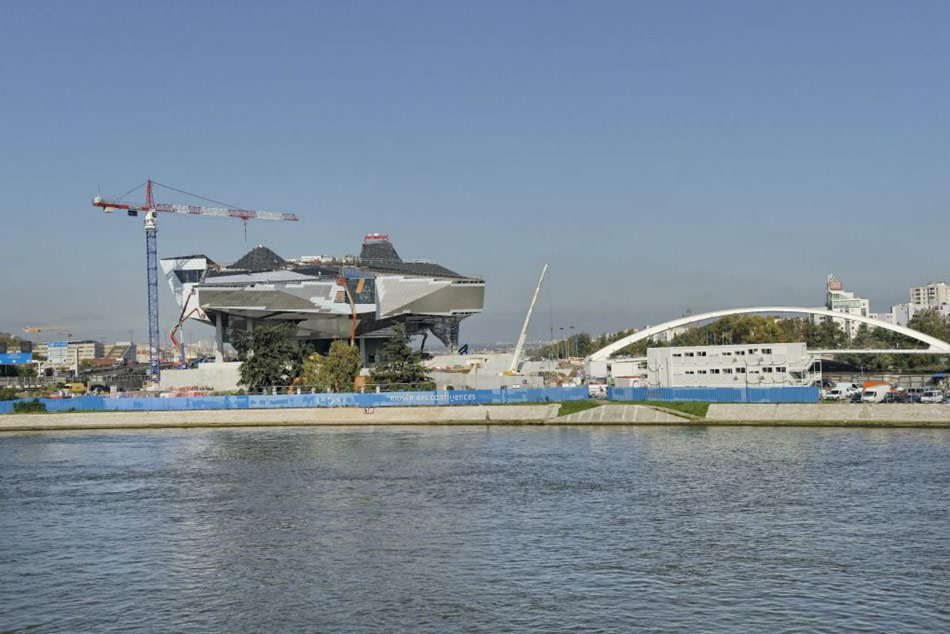 coop himmelb(l)au musee des confluences designboom