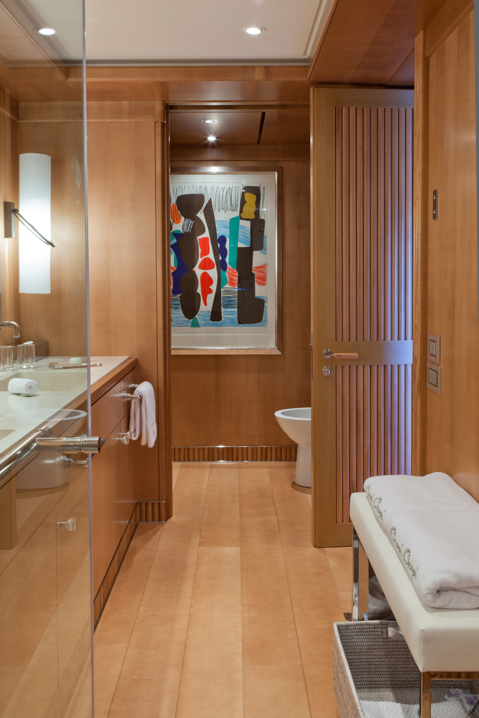 crn-mega-yachts-chopi-chopi-designboomg20