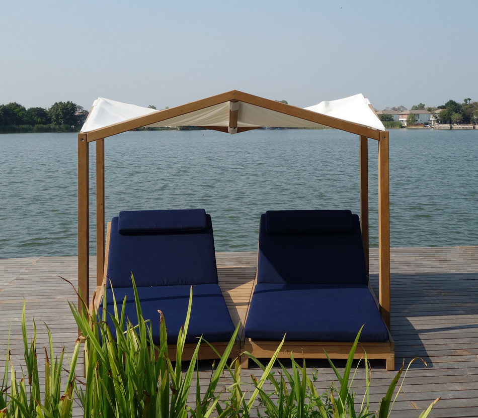 deesawat: butterfly lounger and bed