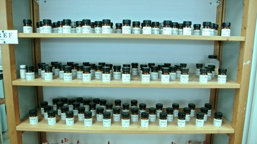 diddo-creates-a-life-sized-human-skull-out-of-street-cocaine-designboom-10