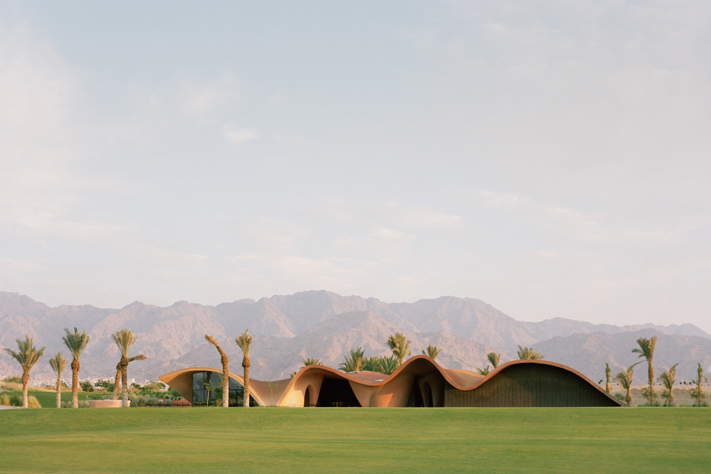 oppenheim-architecture-ayla-golf-clubhouse-academy-designboom-13
