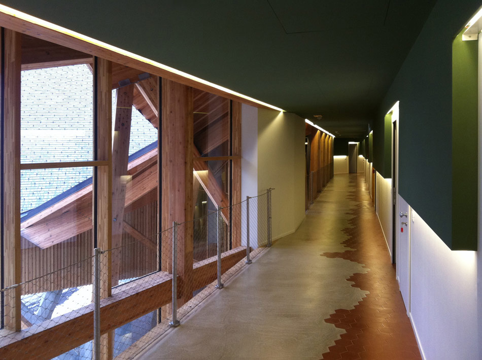 elasticospa: slow horse hotel, italy