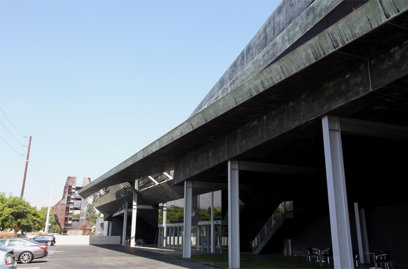 eric-owen-moss-architects-studio-visit-deisgnboomg09