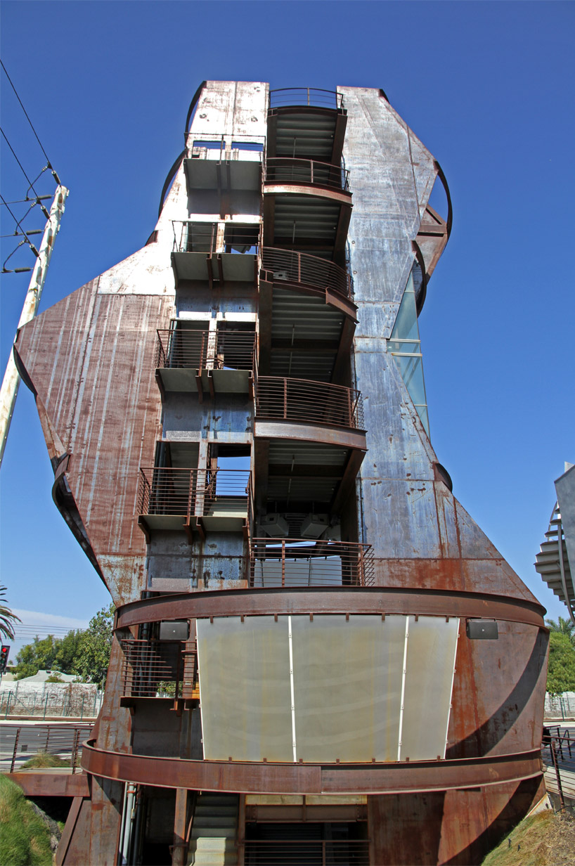 eric-owen-moss-architects-studio-visit-deisgnboomg10new