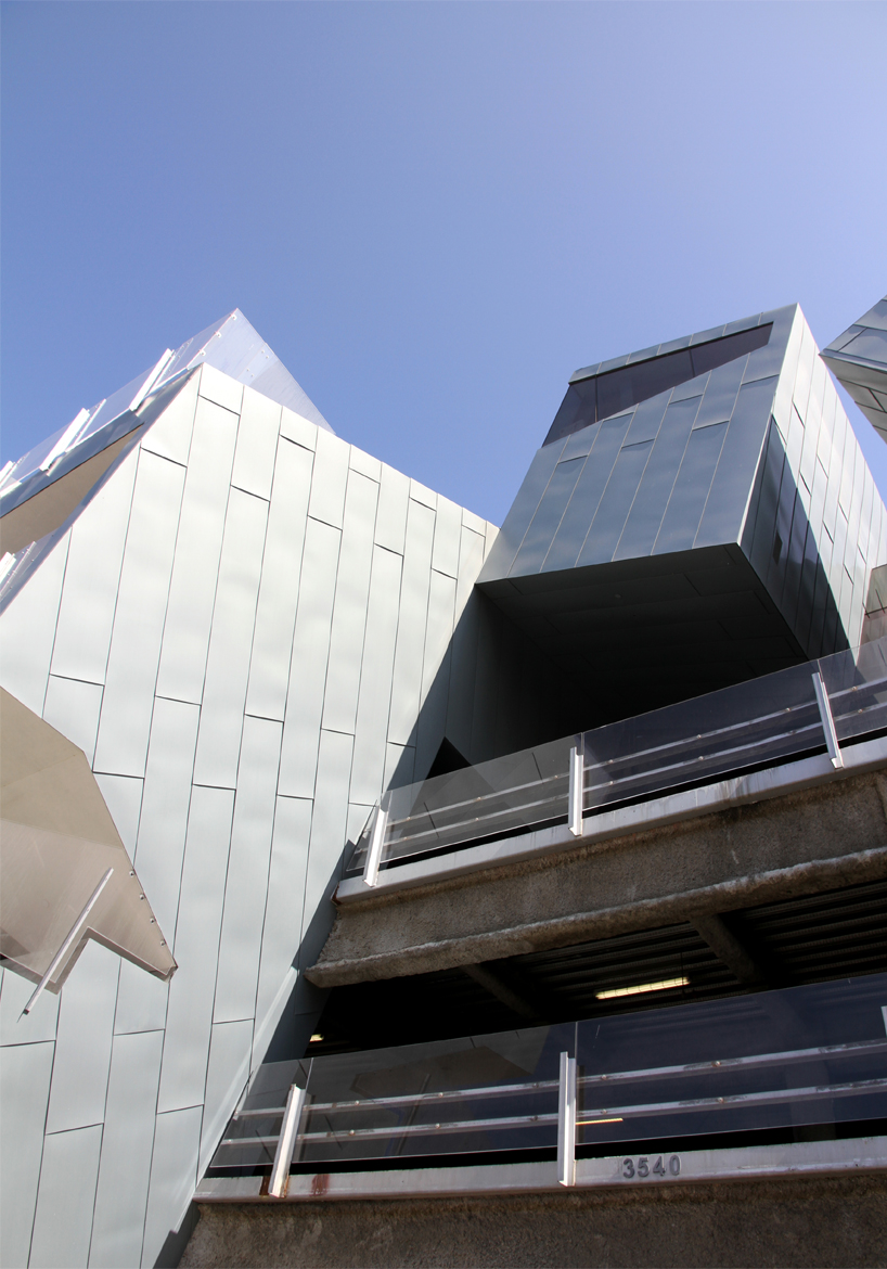 eric-owen-moss-architects-studio-visit-deisgnboomg12