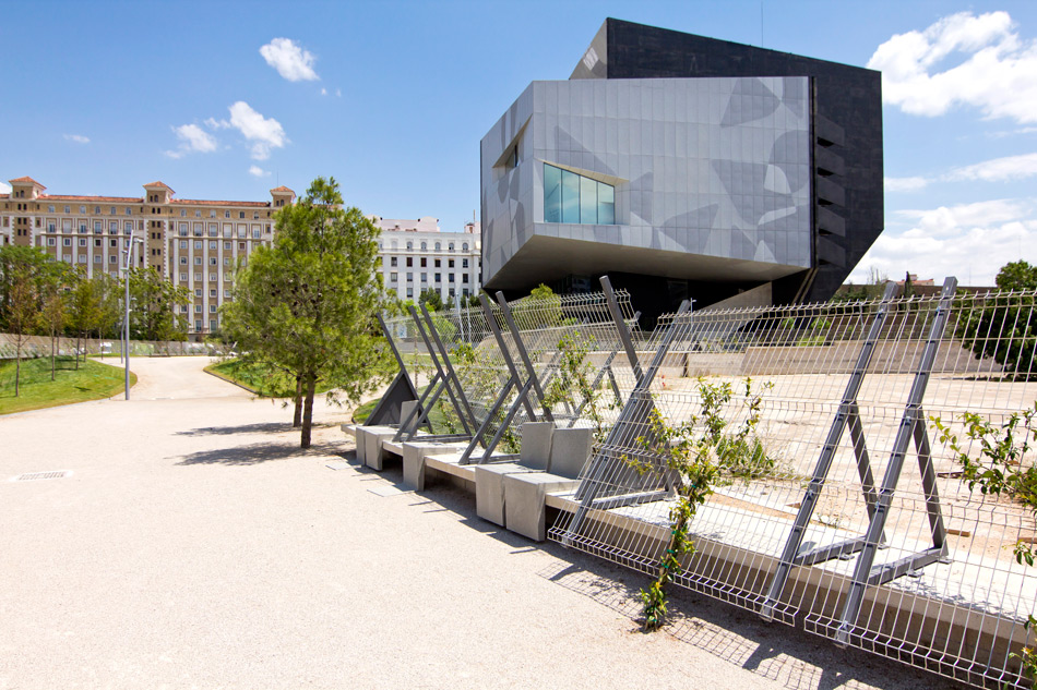 estudio carme pinos caixaforum zaragoza designboom
