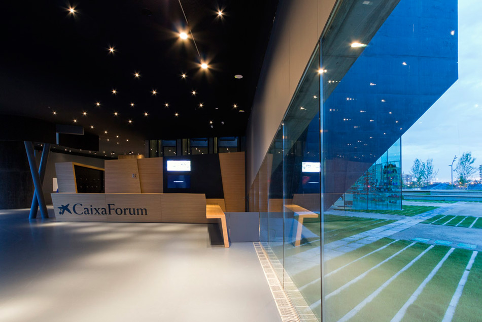 estudio carme pinos caixaforum zaragoza designboom