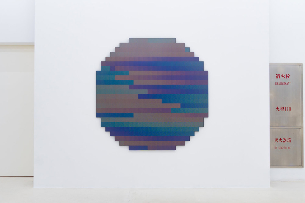 felipe-pantone-exhibition-shanghai-distance-speed-time-formula-designboom-14