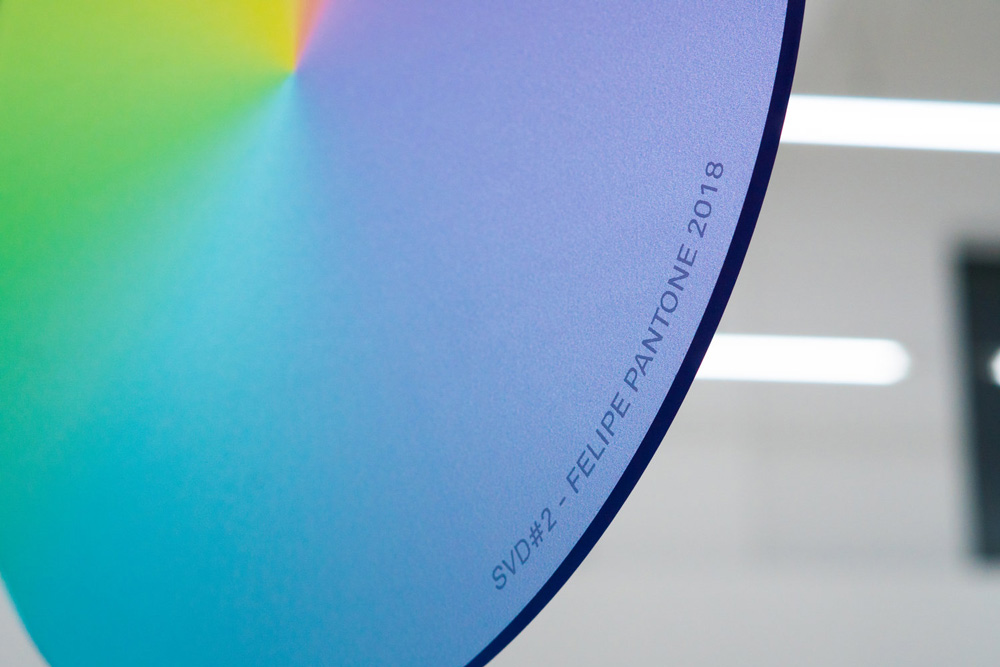 felipe-pantone-exhibition-shanghai-distance-speed-time-formula-designboom-28