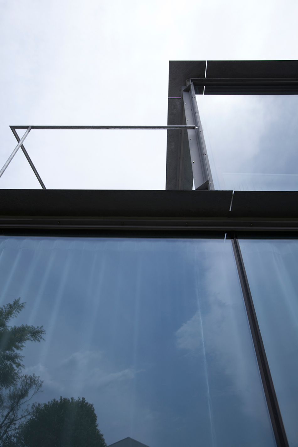 fujiwalabo_doublecircularrings_designboom09