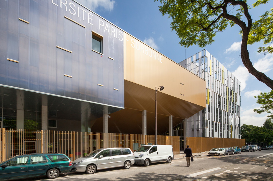 gaelle peneau architectes associes clignancourt centre designboom