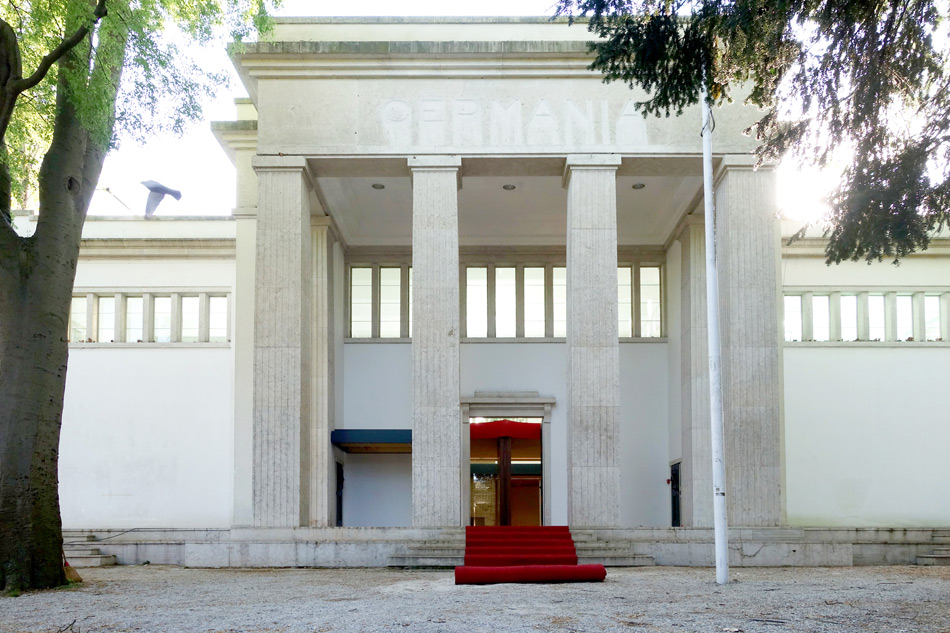 chancellor's bungalow inserted within german pavilion at venice