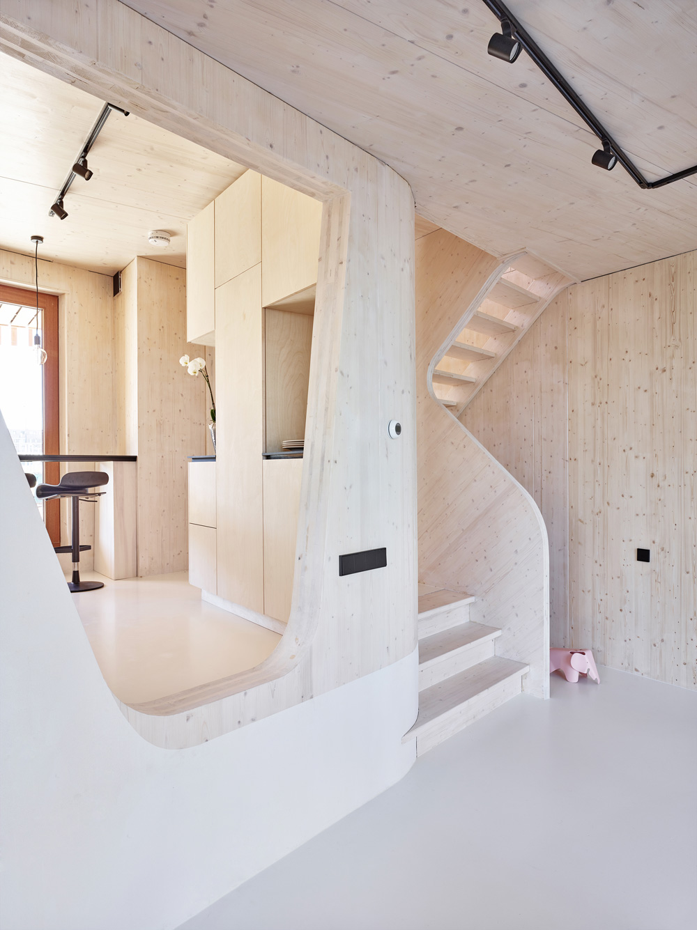 gg-loop-freebooter-apartment-complex-amsterdam-designboom-10