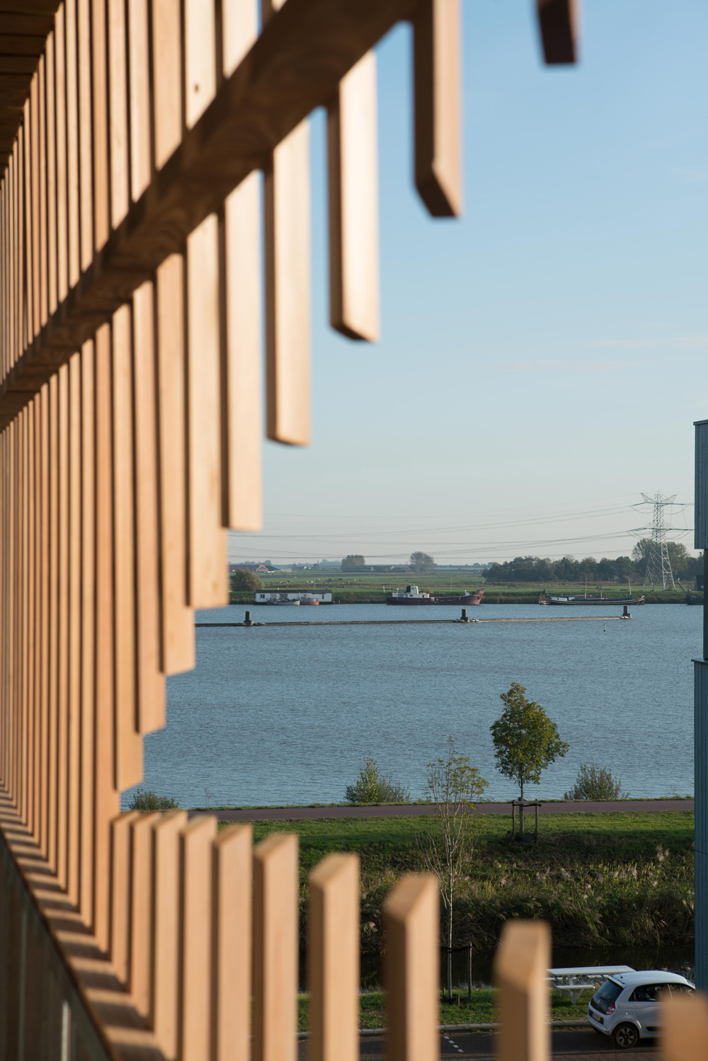 gg-loop-freebooter-apartment-complex-amsterdam-designboom-11