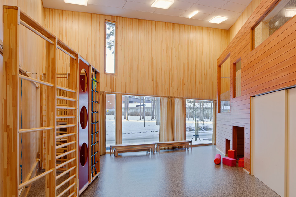 hakli architects omenapuisto daycare center designboom