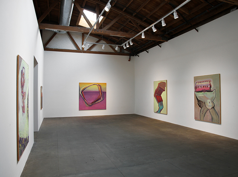 hauser-wirth-and-schimmel-los-angeles-isa-genzken-designboom-051