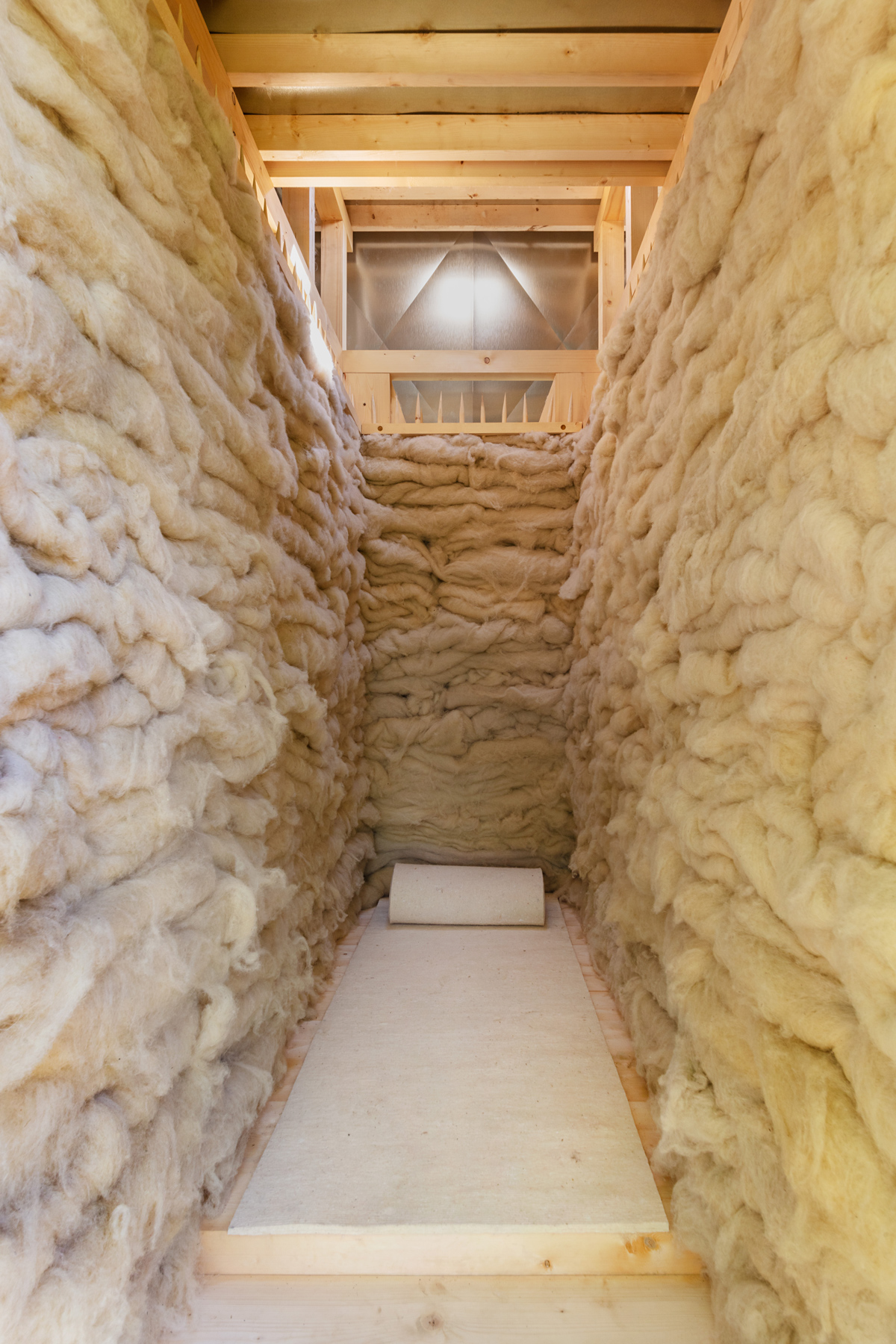 hello-wood-gallery-designboom-015