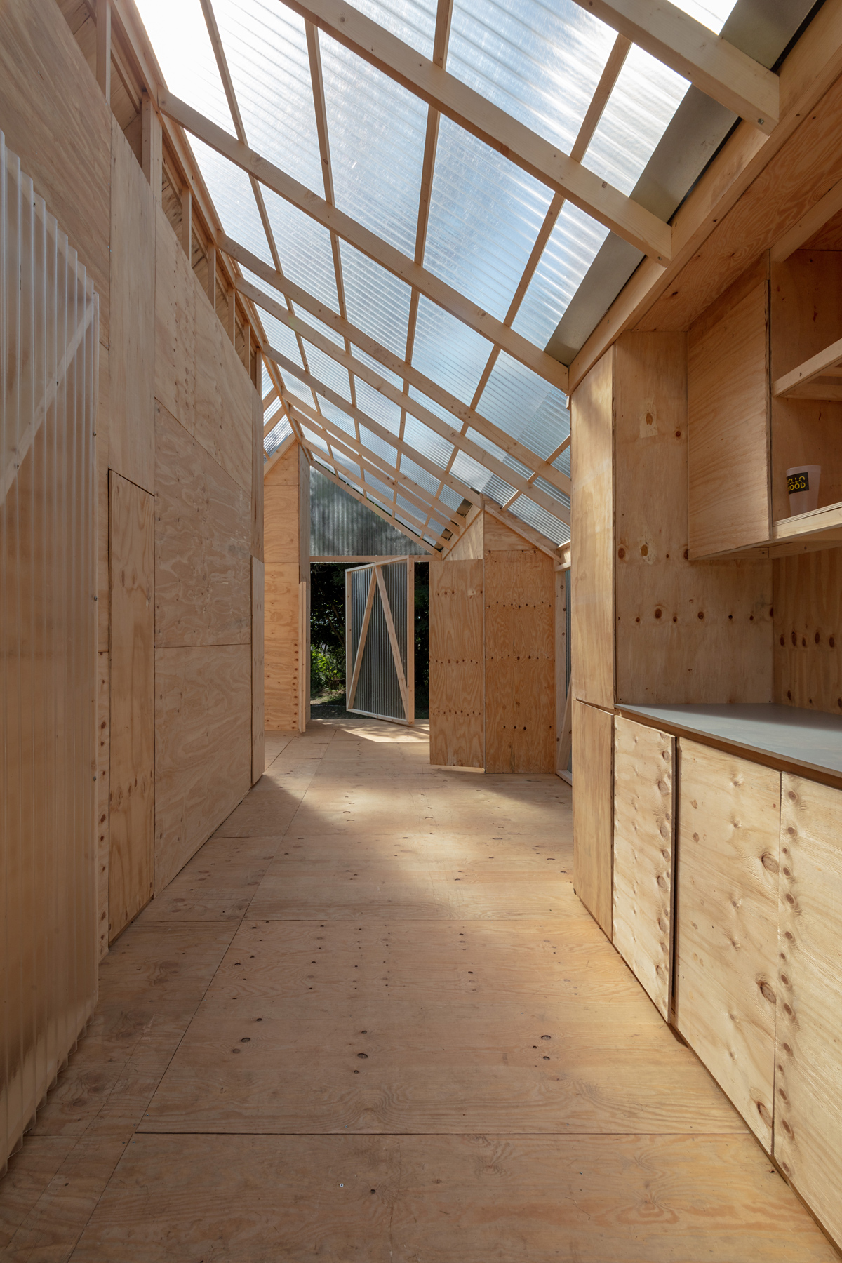 hello-wood-gallery-designboom-03