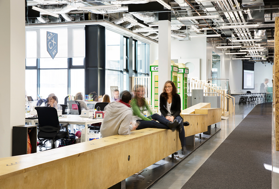 Heneghan Peng Creates Open Collaborative Spaces For Airbnb Dublin Office