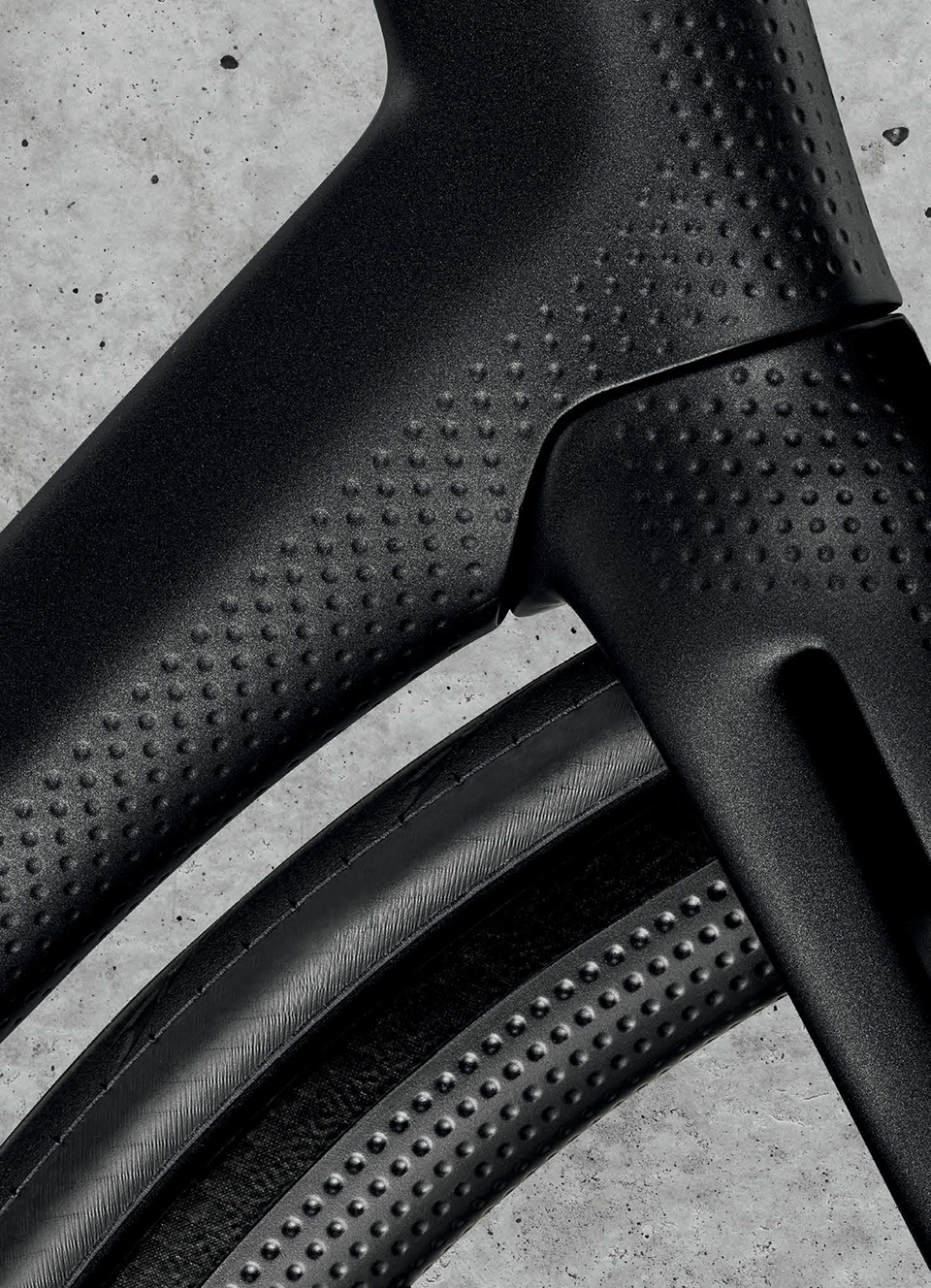 heroin-carbon-fiber-road-bicycle-designboom-gallery04