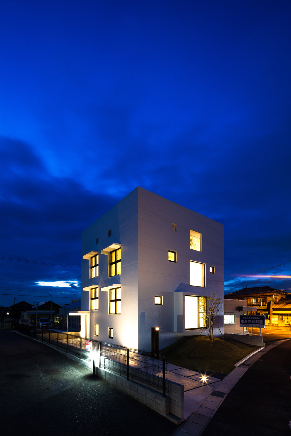 hisanori ban bandesign turn turn turn japan house designboom