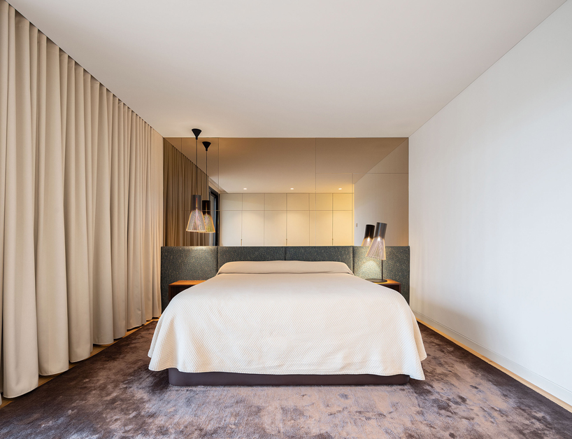 Casa Arrifana em Santa Maria da Feira do atelier Pedro Henrique Arquitecto com fotografia de Arquitectura Ivo Tavares Studio