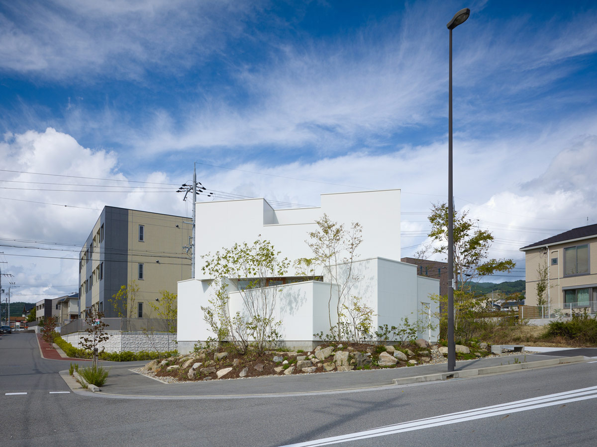 fujiwaramuro architects: house in minoh, japan 