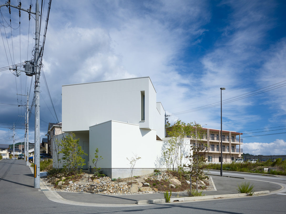 fujiwaramuro architects: house in minoh, japan 