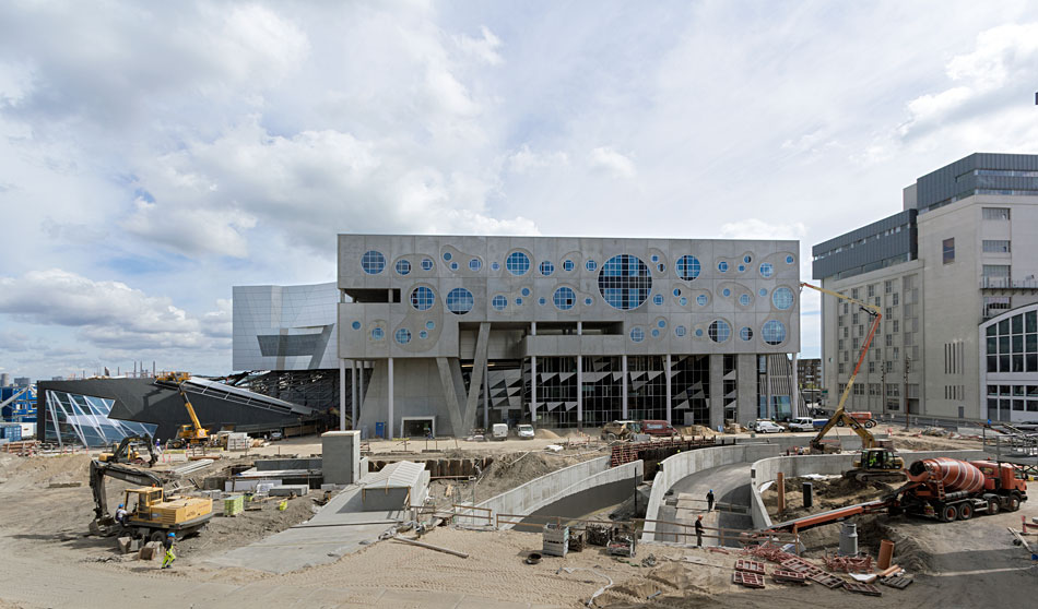 house of music by coop himmelb(l)au designboom