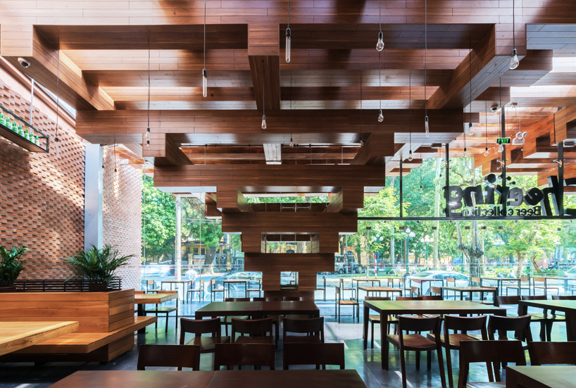 H&P architects cheering restaurant in hanoi designboom