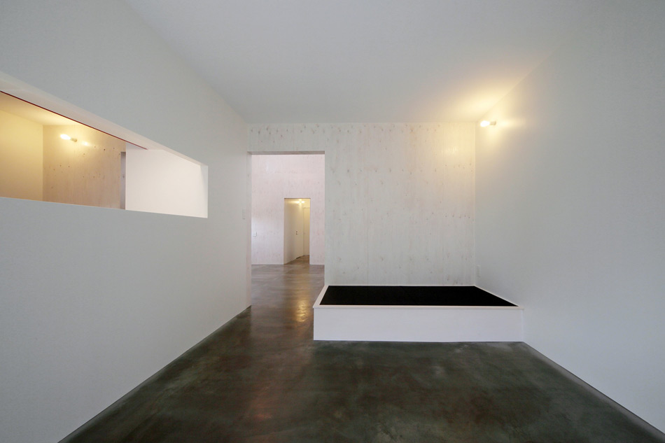I.R.A. / international royal architecture KHT house designboom