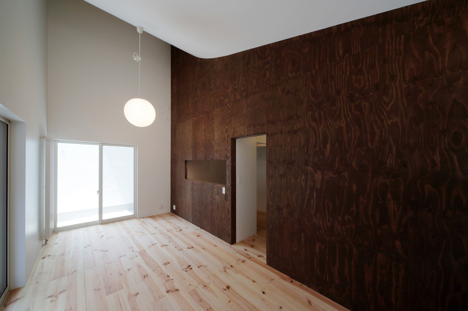 I.R.A. / international royal architecture KHT house designboom