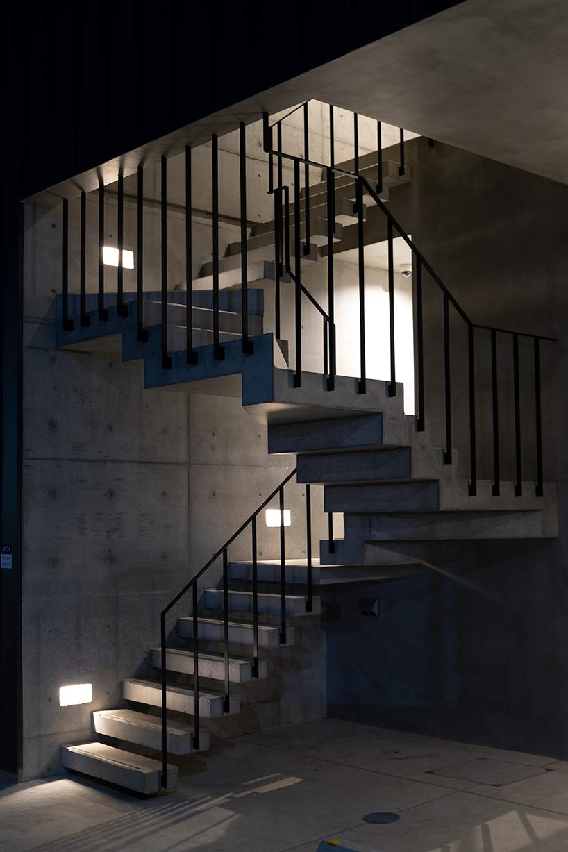 IKAWAYA architects concrete shell house tokyo japan designboom