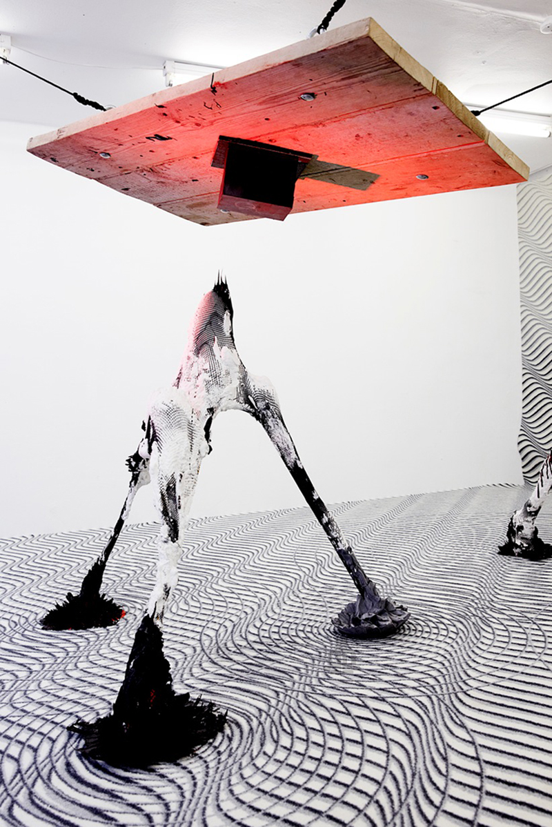 jólan van der wiel: gravity project - the puppeteer at LYNfabrikken