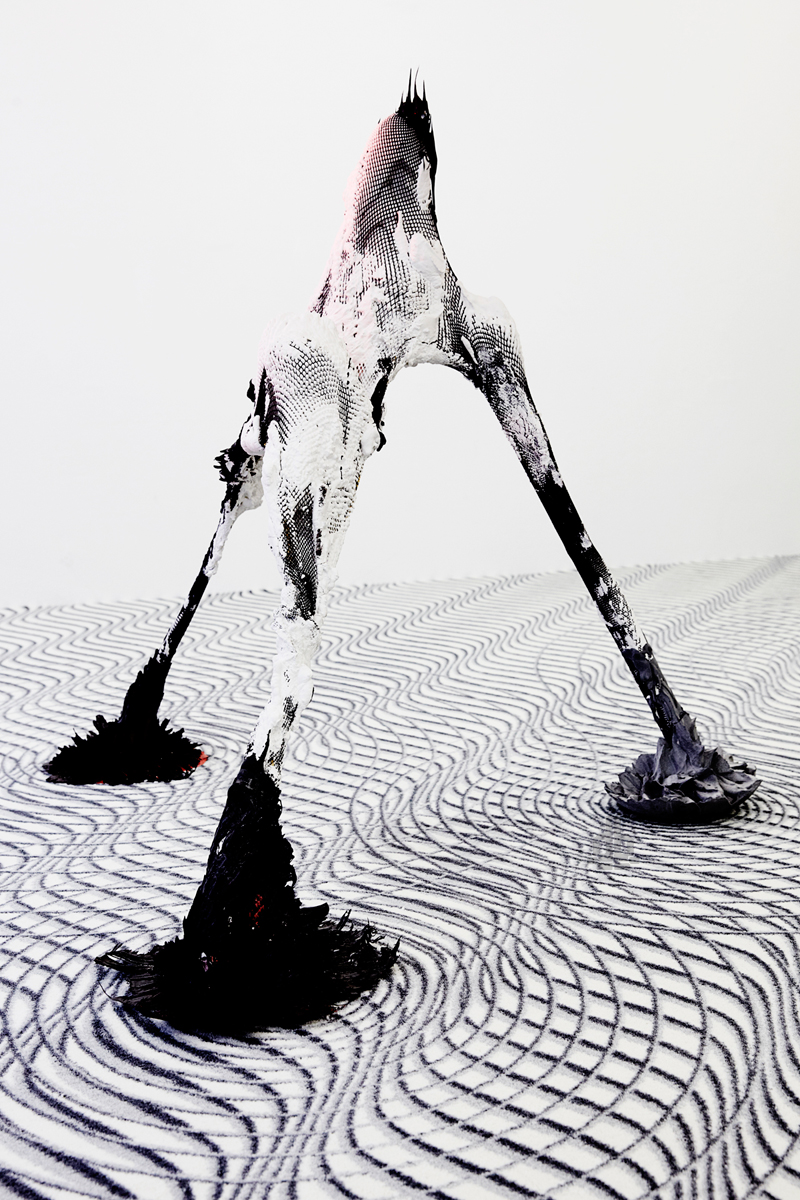 jólan van der wiel: gravity project - the puppeteer at LYNfabrikken