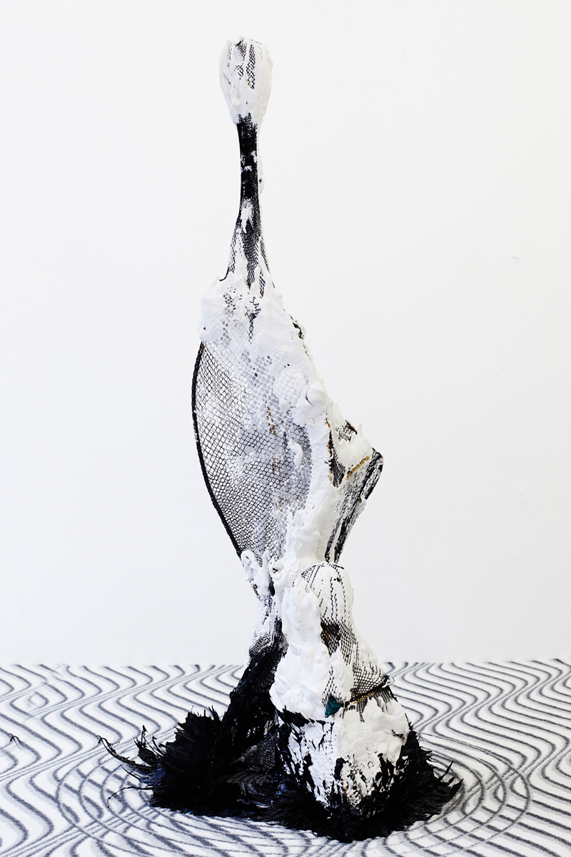 jólan van der wiel: gravity project - the puppeteer at LYNfabrikken