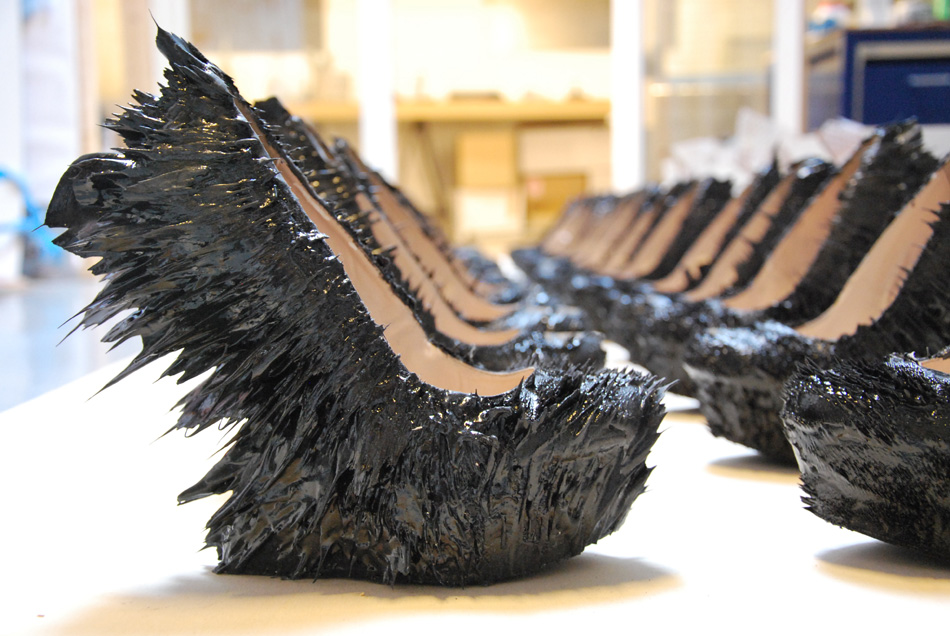 jolan van der wiel + iris van herpen: magnetic motion