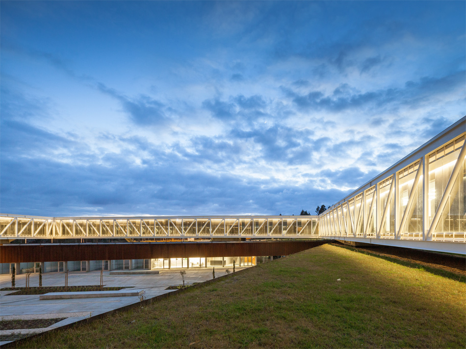 jorge mealha technological park of obidos portugal designboom