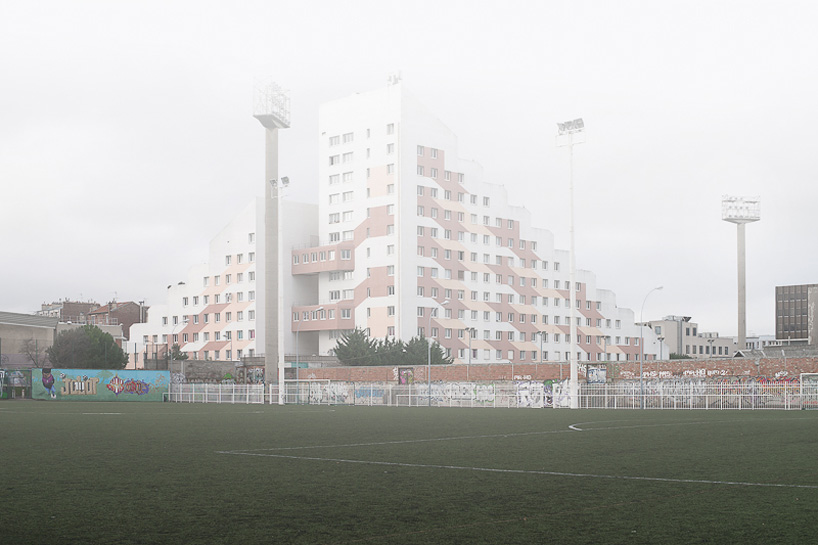julien-mauve-visualizes-whats-left-of-utopia-designboom-06