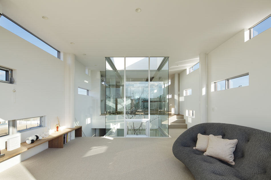 K2-design: rhythm and plum tree