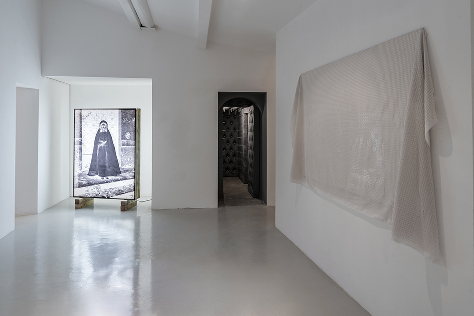 kader-attia-reflecting-memory-galleria-continua-designboom-56