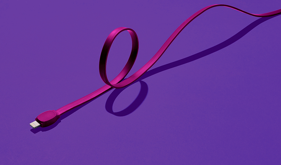 karim-rashid-richard-smiedt-bump-mobile-charger-designboom-gallery02