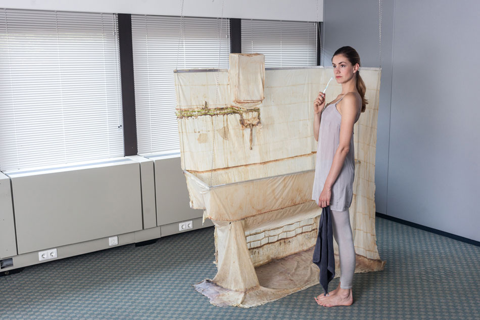 KNOL: skinned - flexible and transplantable architecture