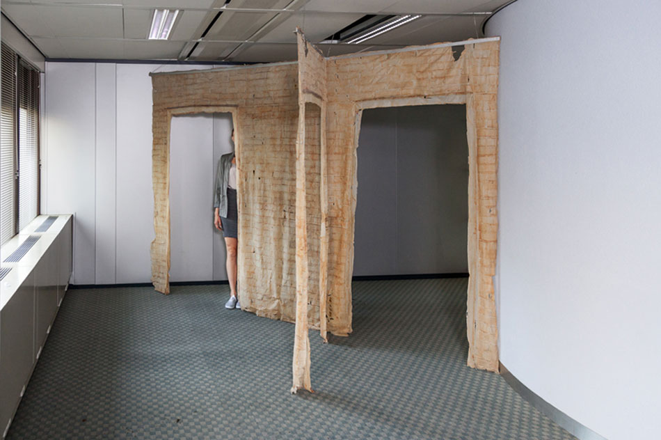 KNOL: skinned - flexible and transplantable architecture