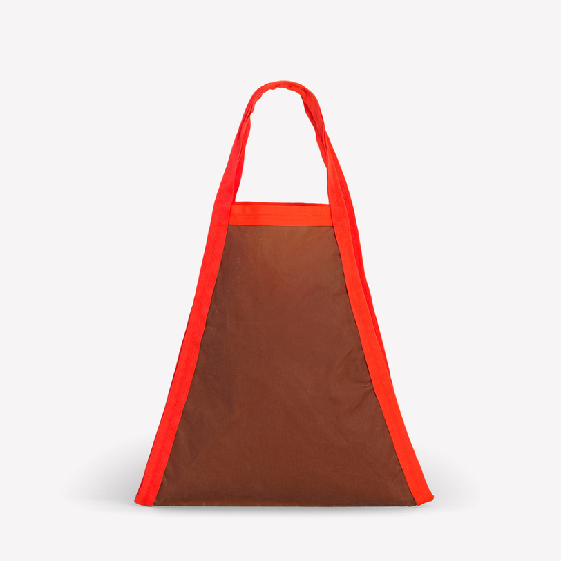 konstantin grcic + jasper morrison design bags for maharam