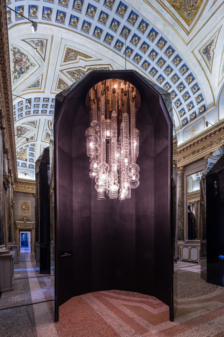 LASVIT exhibition at palazzo serbelloni offers journey from