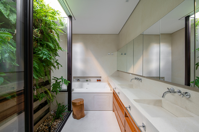 kt-house-lbmr-brazil-designboom-24