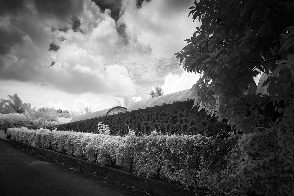 LIJO RENY architects the walls and vaults house kerala india designboom