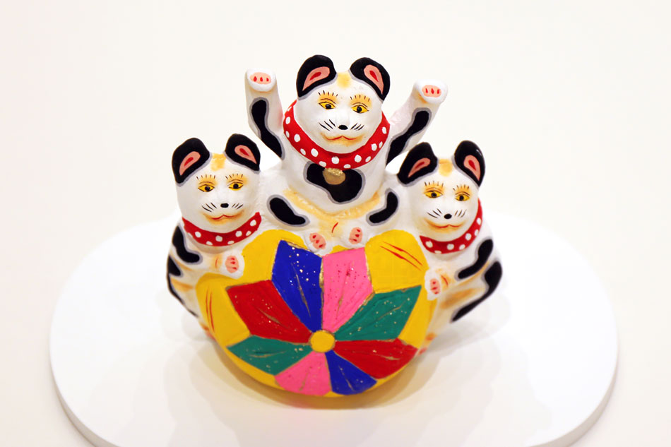 lucky cats exhibition at toraya in tokyo midtown